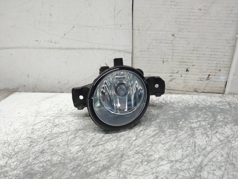 Recambio de faro antiniebla derecho para nissan primera berlina (p12) acenta referencia OEM IAM 89207925 261508992A 