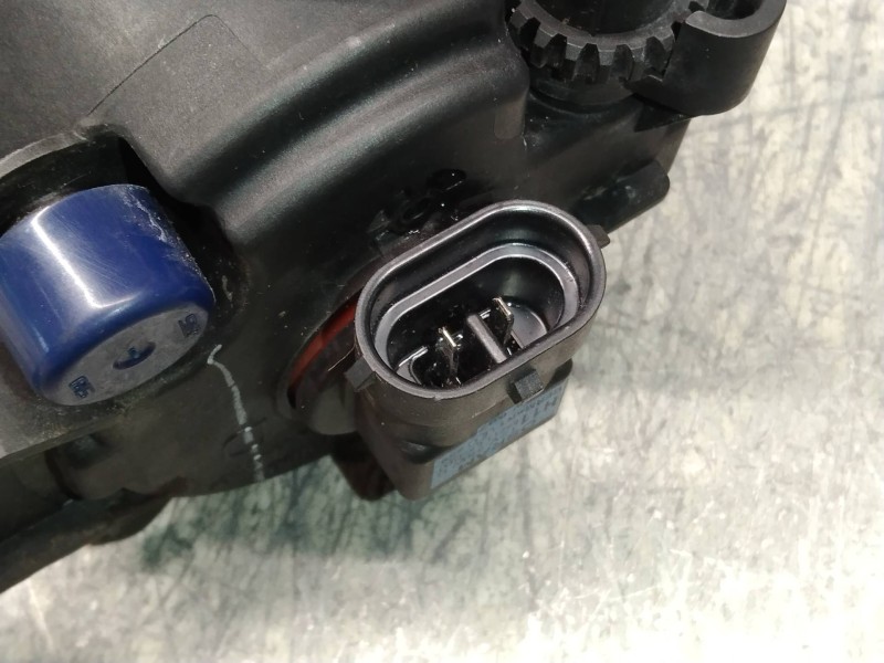 Recambio de faro antiniebla derecho para nissan primera berlina (p12) acenta referencia OEM IAM 89207925 261508992A 