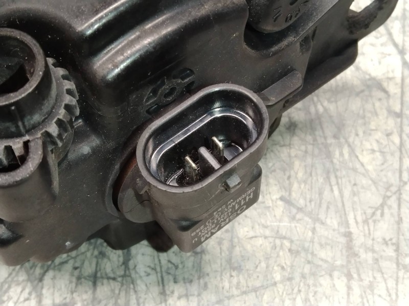 Recambio de faro antiniebla izquierdo para nissan primera berlina (p12) acenta referencia OEM IAM 89202711 2615589905 