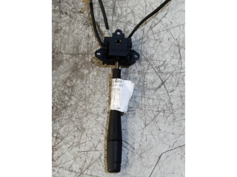 Recambio de mando multifuncion para peugeot 206 berlina xr referencia OEM IAM   