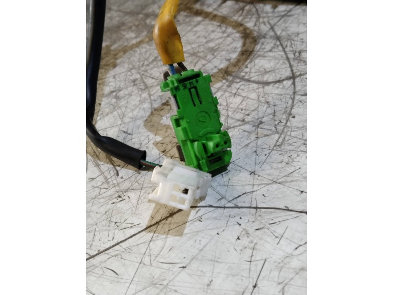 Recambio de mando luces para kia carens 2.0 crdi ex monovolumen referencia OEM IAM   