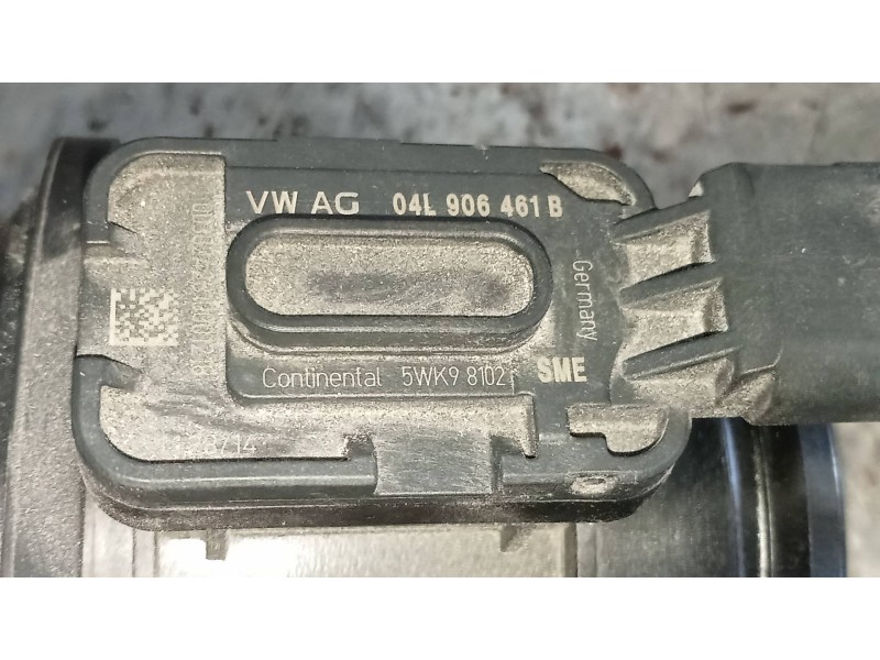 Recambio de caudalimetro para volkswagen golf vii sportsvan 1.6 tdi referencia OEM IAM 5WK98102 04L906461B 