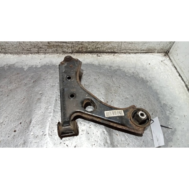 Recambio de brazo suspension inferior delantero izquierdo para fiat grande punto (199) 1.4 16v active referencia OEM IAM   