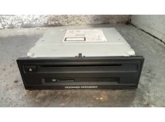 Recambio de sistema audio / radio cd para volkswagen golf vii sportsvan 1.6 tdi referencia OEM IAM 5G0035819A CQSV24F0AE 
