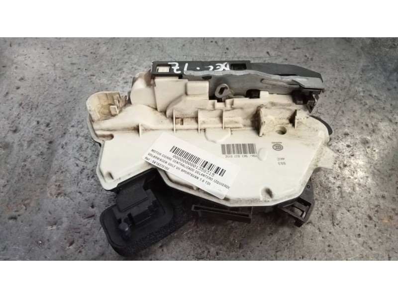 Recambio de motor cierre centralizado delantero izquierdo para volkswagen golf vii sportsvan 1.6 tdi referencia OEM IAM 5K183701