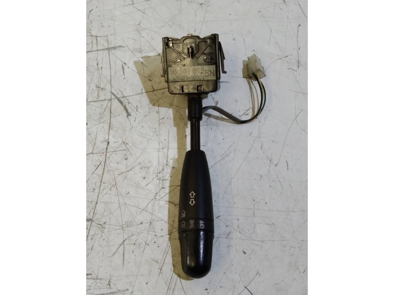 Recambio de mando luces para chevrolet matiz s referencia OEM IAM 96540683 5203211000 