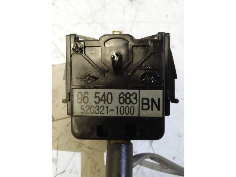 Recambio de mando luces para chevrolet matiz s referencia OEM IAM 96540683 5203211000 