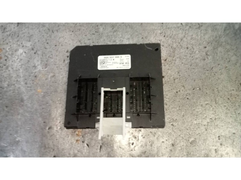 Recambio de modulo electronico para volkswagen golf vii sportsvan 1.6 tdi referencia OEM IAM 5Q0937086S F005V01552 