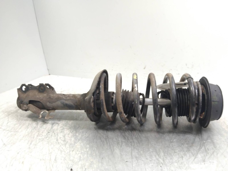 Recambio de amortiguador delantero derecho para seat cordoba berlina (6k2) glx referencia OEM IAM 6K0413031A  