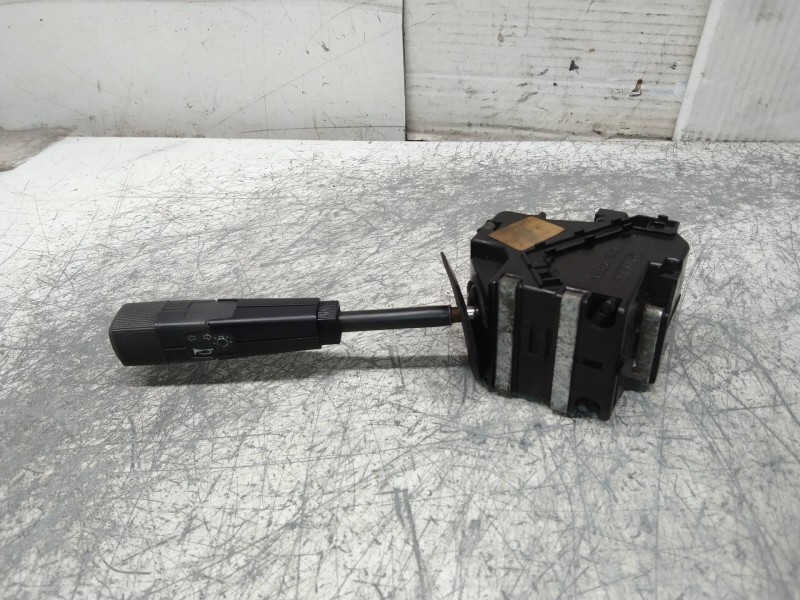 Recambio de mando luces para renault trafic p 1000 referencia OEM IAM   