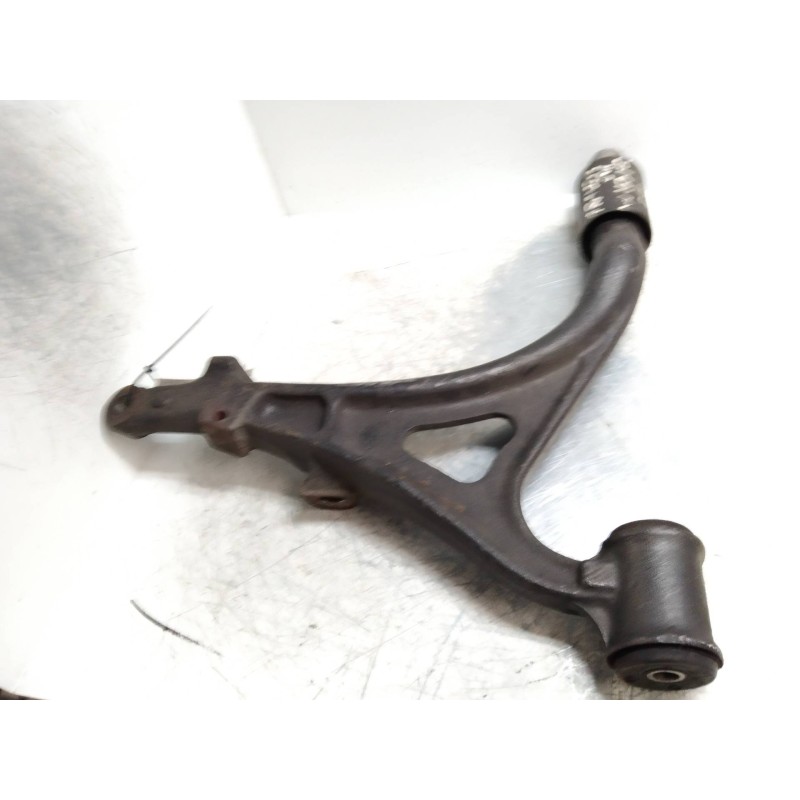 Recambio de brazo suspension inferior delantero izquierdo para mercedes clase m (w163) 270 cdi (163.113) referencia OEM IAM   