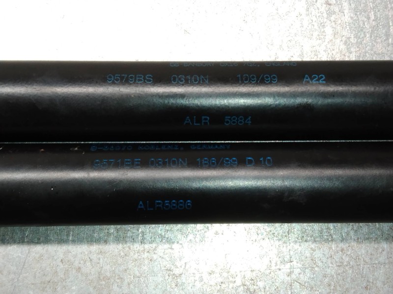 Recambio de amortiguadores capo para land rover range rover (lp) dse (100kw) referencia OEM IAM ALR5884 ALR5886 0310N