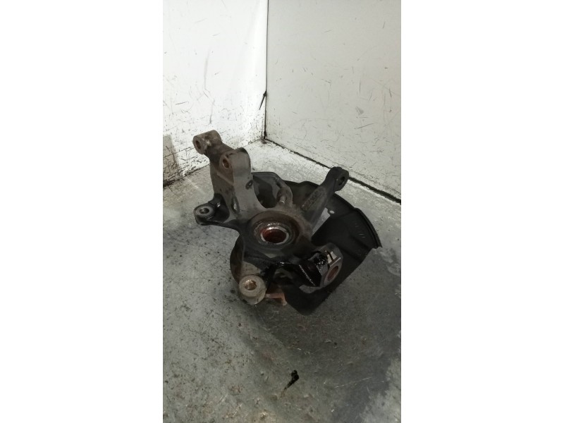 Recambio de mangueta delantera derecha para mazda cx-7 (er) active referencia OEM IAM   