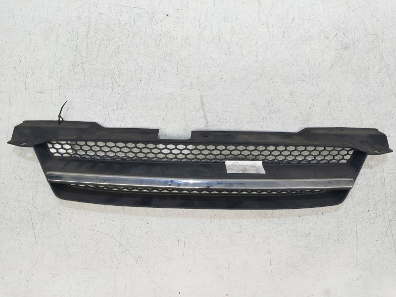 Recambio de rejilla delantera para daewoo kalos 1.2 cat referencia OEM IAM 96481314  
