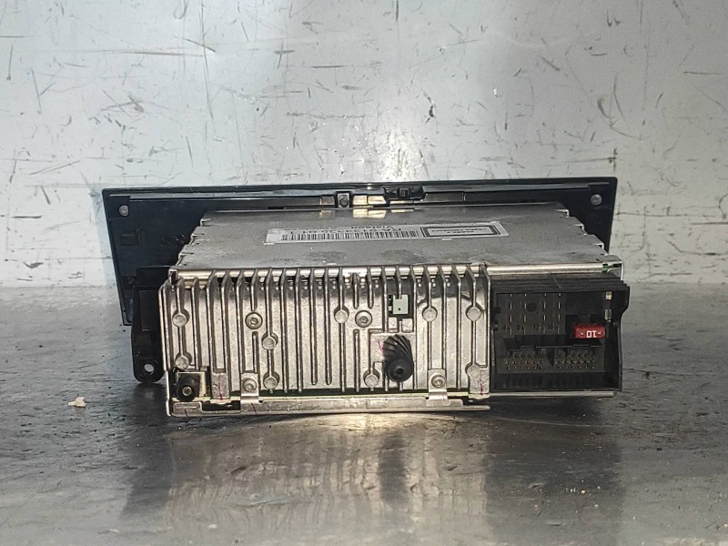 Recambio de sistema audio / radio cd para bmw serie 3 touring (e91) 325d referencia OEM IAM 6512913333501 VP4KAF18C838GN 