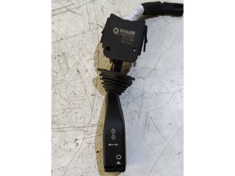 Recambio de mando luces para opel zafira a design edition referencia OEM IAM 1241348   Recambio de mando luces para opel zafira a design edition referencia OEM IAM 1241348