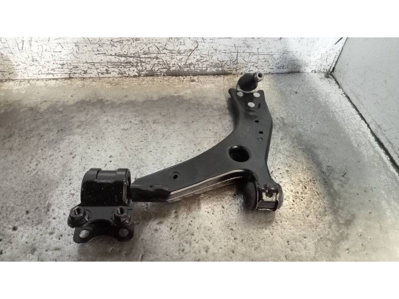 Recambio de brazo suspension inferior delantero izquierdo para ford c-max trend referencia OEM IAM   