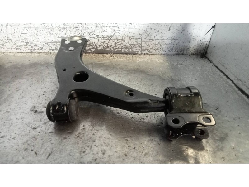 Recambio de brazo suspension inferior delantero izquierdo para ford c-max trend referencia OEM IAM   