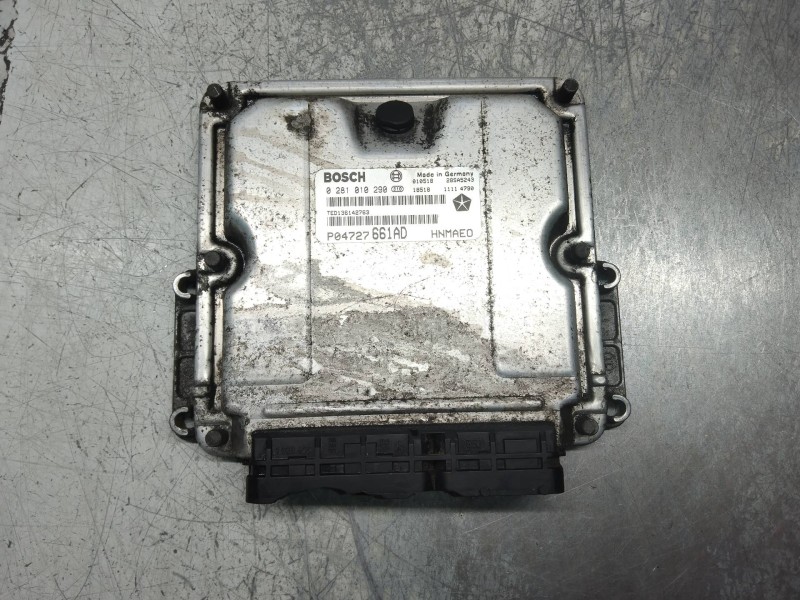 Recambio de centralita motor uce para chrysler voyager (rg) 2.5 crd lx referencia OEM IAM 0281010290 P04727661AD HNMAE0