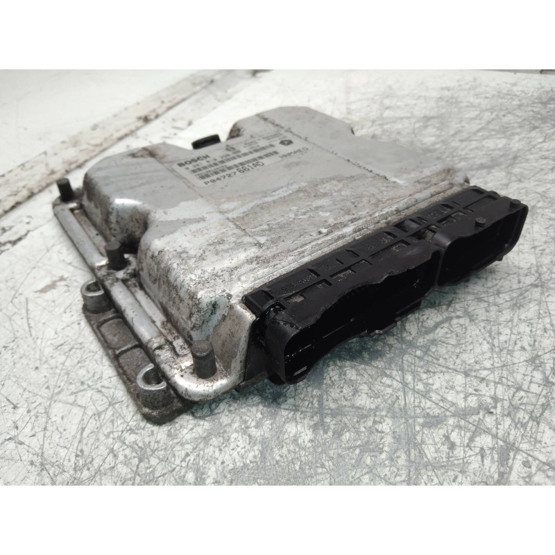 Recambio de centralita motor uce para chrysler voyager (rg) 2.5 crd lx referencia OEM IAM 0281010290 P04727661AD HNMAE0