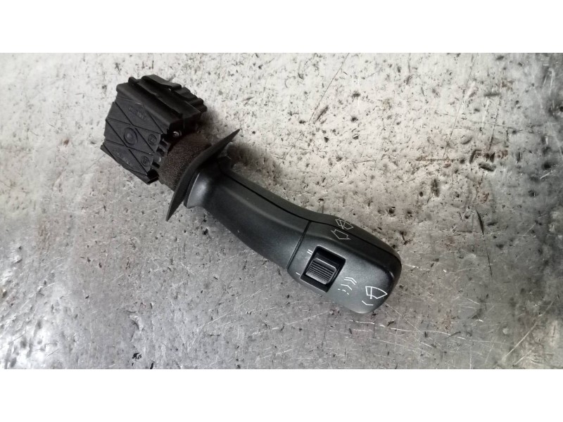 Recambio de mando limpia para bmw serie 5 berlina (e39) 525tds referencia OEM IAM 8352013  