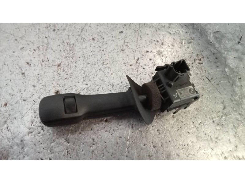 Recambio de mando limpia para bmw serie 5 berlina (e39) 525tds referencia OEM IAM 8352013  