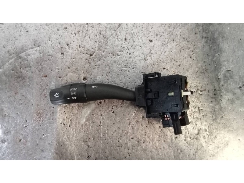 Recambio de mando luces para hyundai h1 2.5 crdi cat referencia OEM IAM 934104H000  