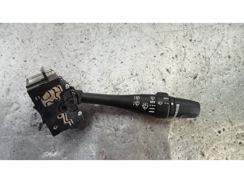 Recambio de mando limpia para nissan primera berlina (p11) elegance referencia OEM IAM 36929E  