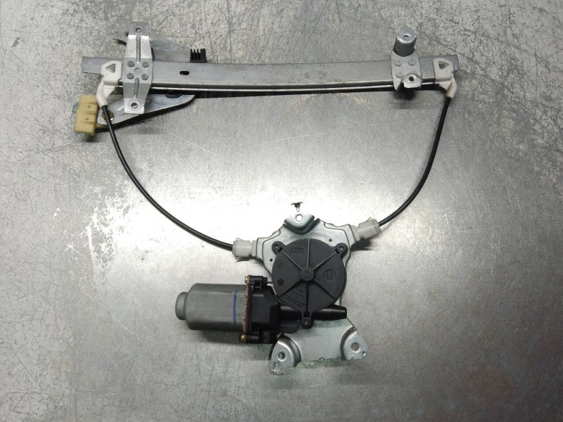 Recambio de elevalunas trasero derecho para nissan primera berlina (p11) comfort referencia OEM IAM 400600T4  5P