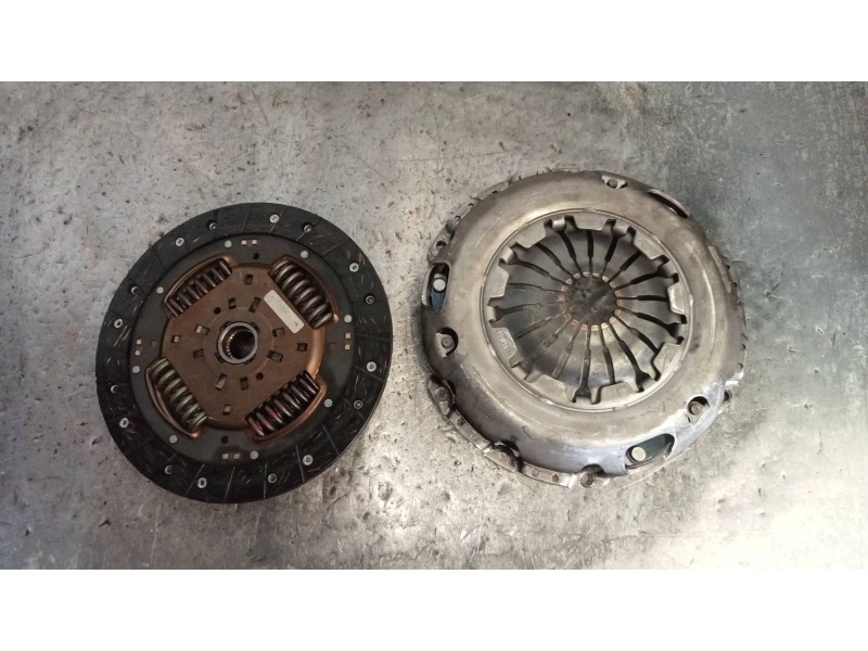 Recambio de kit embrague para seat ibiza (6l1) hit referencia OEM IAM   