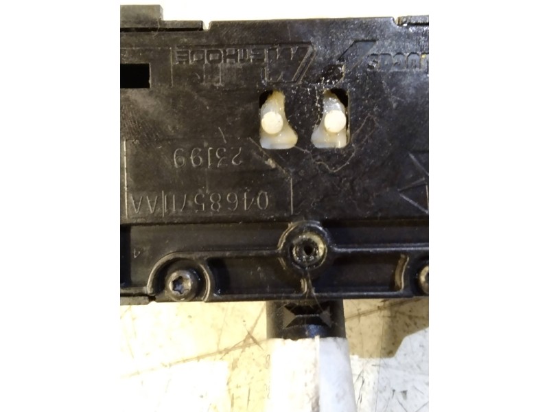 Recambio de mando limpia para chrysler voyager (rg) 3.3 grand voyager limited awd referencia OEM IAM 04685711AA  