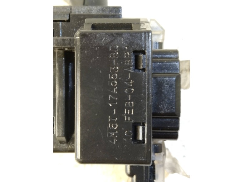 Recambio de mando limpia para ford focus lim. (cb4) trend referencia OEM IAM 4M5T17A553BD 17D940 