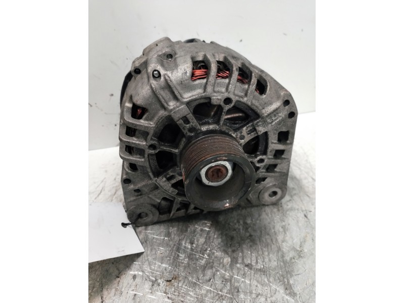 Recambio de alternador para nissan primera berlina (p12) acenta referencia OEM IAM   