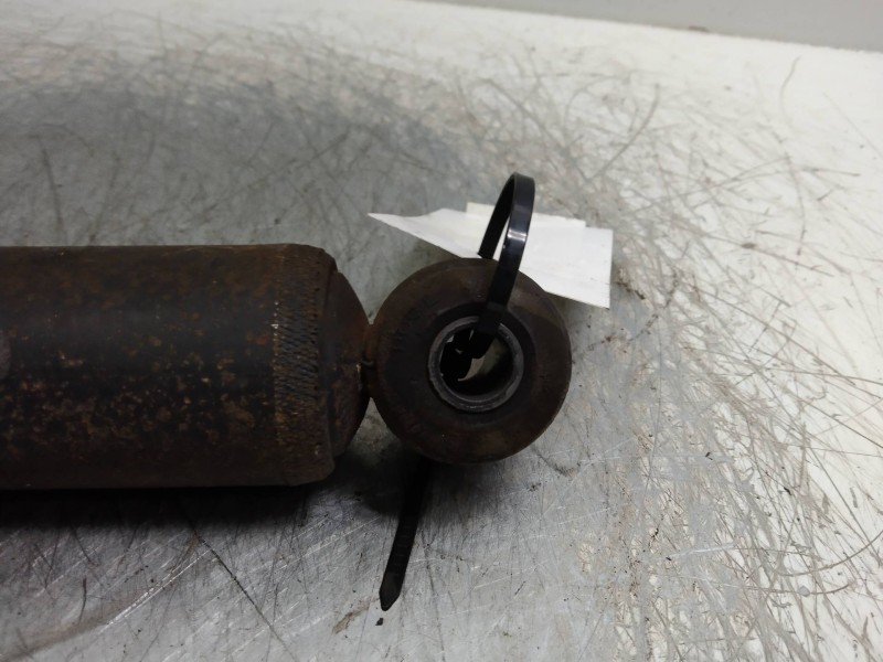 Recambio de amortiguador trasero para chrysler voyager (gs) 2.5 turbodiesel referencia OEM IAM   