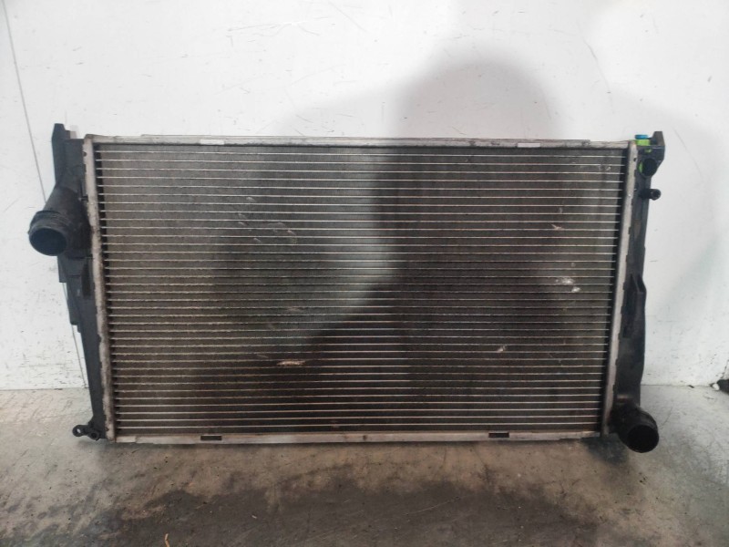 Recambio de radiador agua para bmw serie 3 touring (e91) 325d referencia OEM IAM 778890109 77902979 