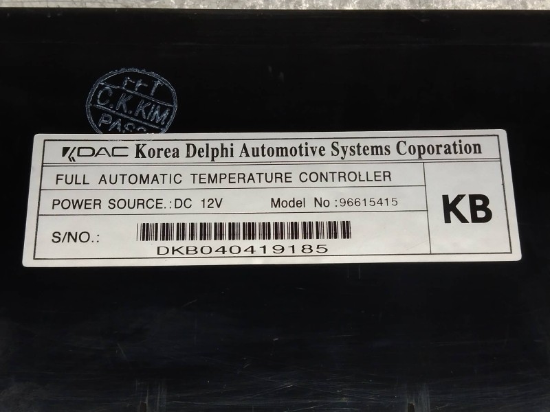 Recambio de mando calefaccion / aire acondicionado para daewoo lacetti cdx referencia OEM IAM 96615415 DKB040419185 
