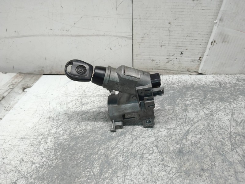 Recambio de conmutador de arranque para volkswagen polo berlina (6n1) air referencia OEM IAM 357905851D  