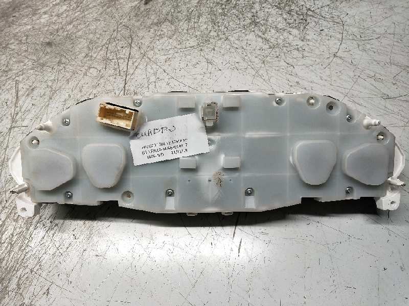 Recambio de cuadro instrumentos para peugeot 208 active referencia OEM IAM 9813848980 00 9813869080