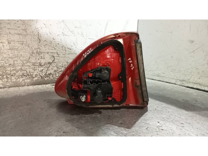 Recambio de piloto trasero derecho interior para seat exeo berlina (3r2) reference referencia OEM IAM 3R5945094B 89320241 