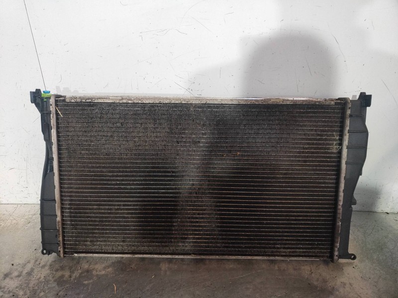 Recambio de radiador agua para bmw serie 3 touring (e91) 325d referencia OEM IAM 778890109 77902979 