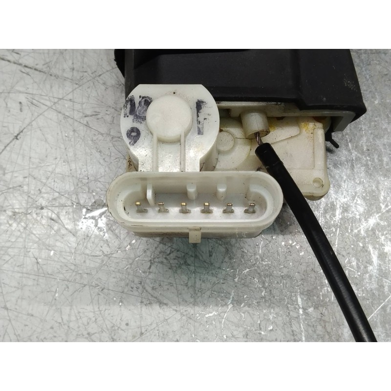 Recambio de motor cierre centralizado delantero izquierdo para lancia thesis (115) 2.4 jtd executive referencia OEM IAM   4P