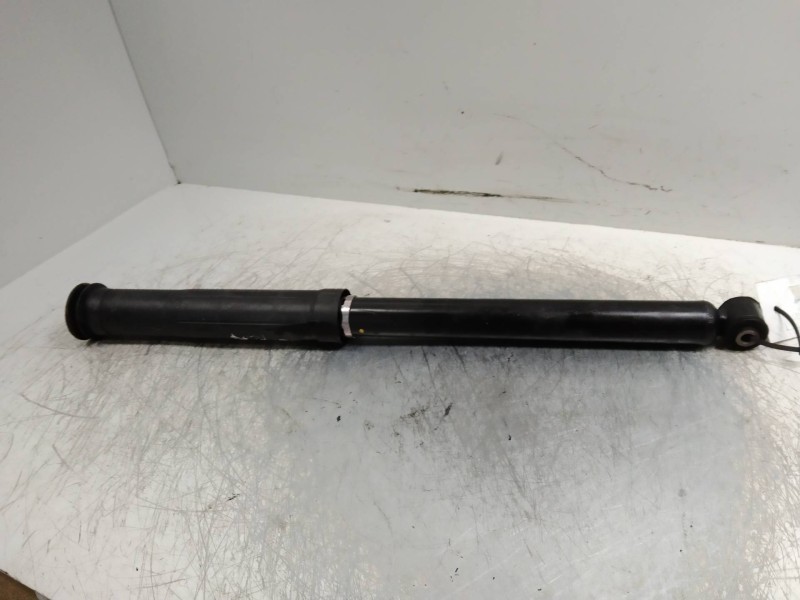 Recambio de amortiguador trasero para citroen c1 1.0 cat (384f) referencia OEM IAM   