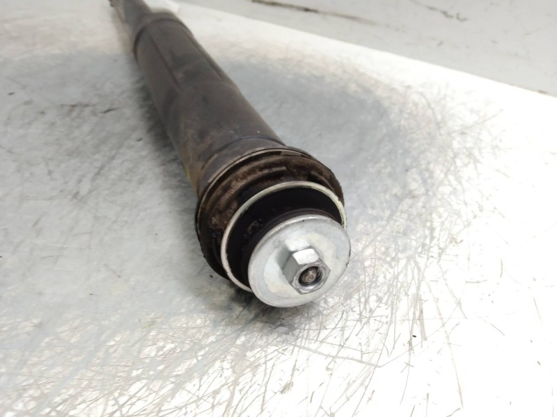 Recambio de amortiguador trasero para citroen c1 1.0 cat (384f) referencia OEM IAM   