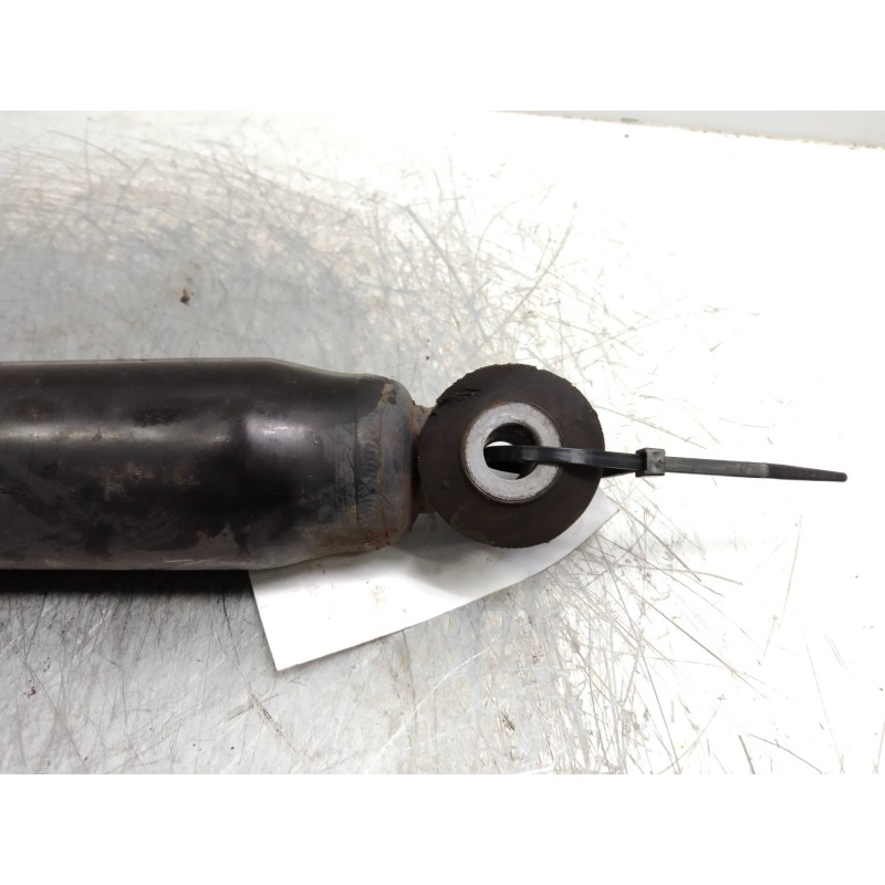 Recambio de amortiguador trasero para citroen nemo 1.3 hdi fap referencia OEM IAM   
