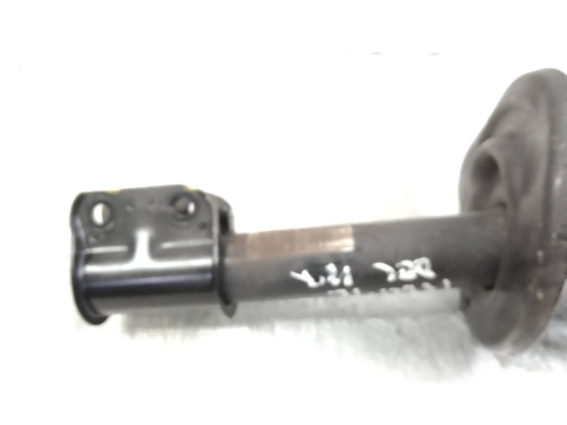 Recambio de amortiguador delantero izquierdo para dacia dokker 1.5 dci diesel fap cat referencia OEM IAM 543020964R  