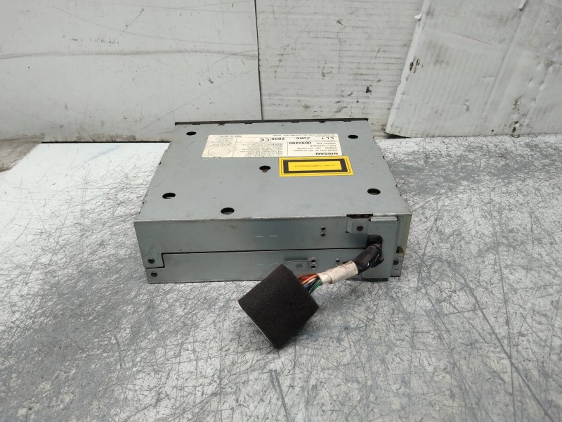 Recambio de sistema audio / radio cd para nissan almera (n16/e) luxury (a,i,e) referencia OEM IAM B818489961  