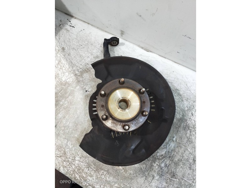 Recambio de mangueta delantera derecha para toyota land cruiser (j15) basis referencia OEM IAM   