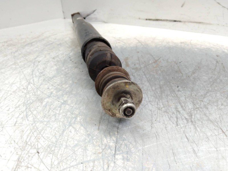 Recambio de amortiguador trasero para dacia sandero stepway referencia OEM IAM   