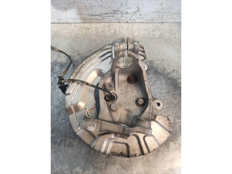 Recambio de mangueta delantera derecha para bmw serie 3 touring (e91) 325d referencia OEM IAM 3121676444403  