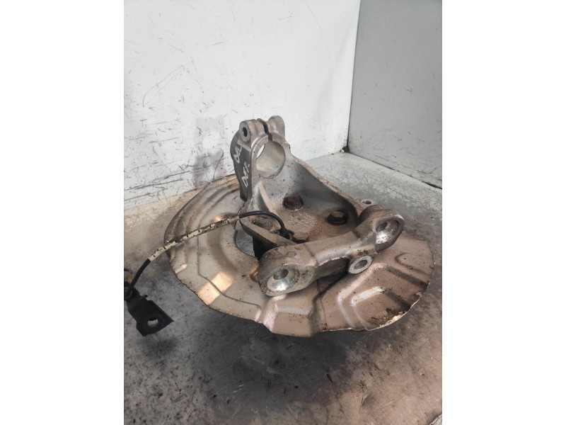 Recambio de mangueta delantera derecha para bmw serie 3 touring (e91) 325d referencia OEM IAM 3121676444403  
